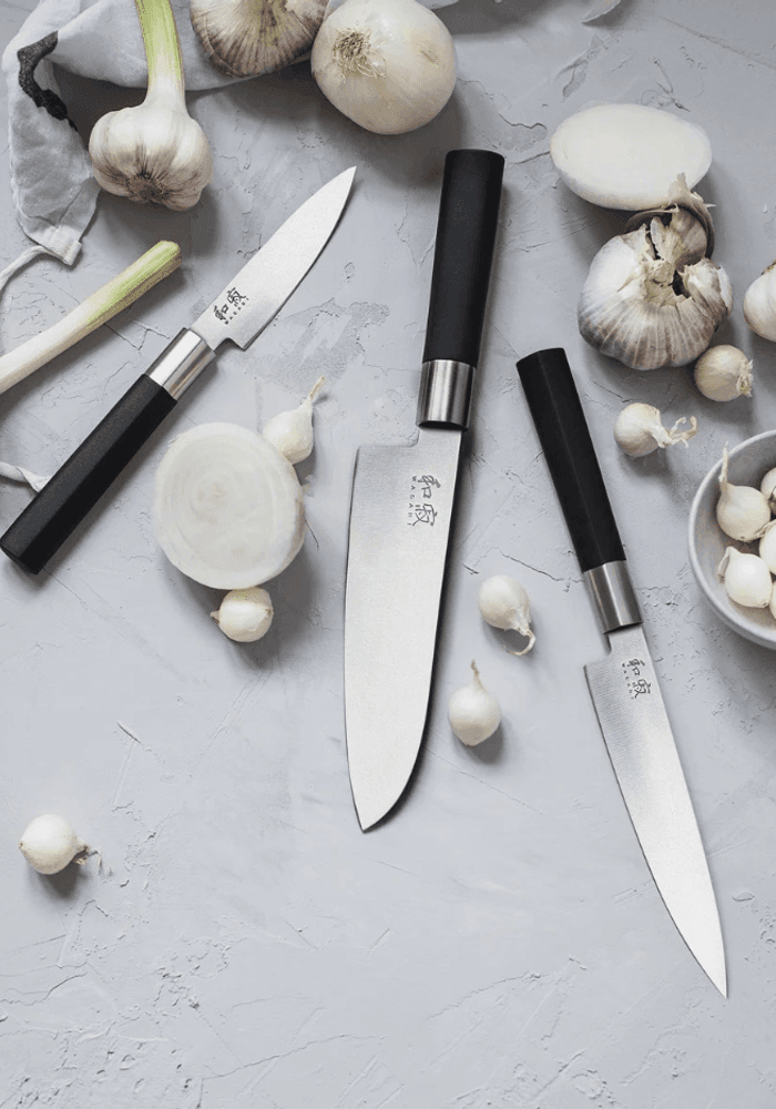 KAI Wasabi Black Kokkekniv (23 cm)