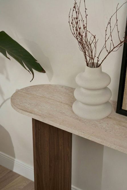 Hovedbilde Nordure Sira skjenk – Travertine/Venezia Walnut