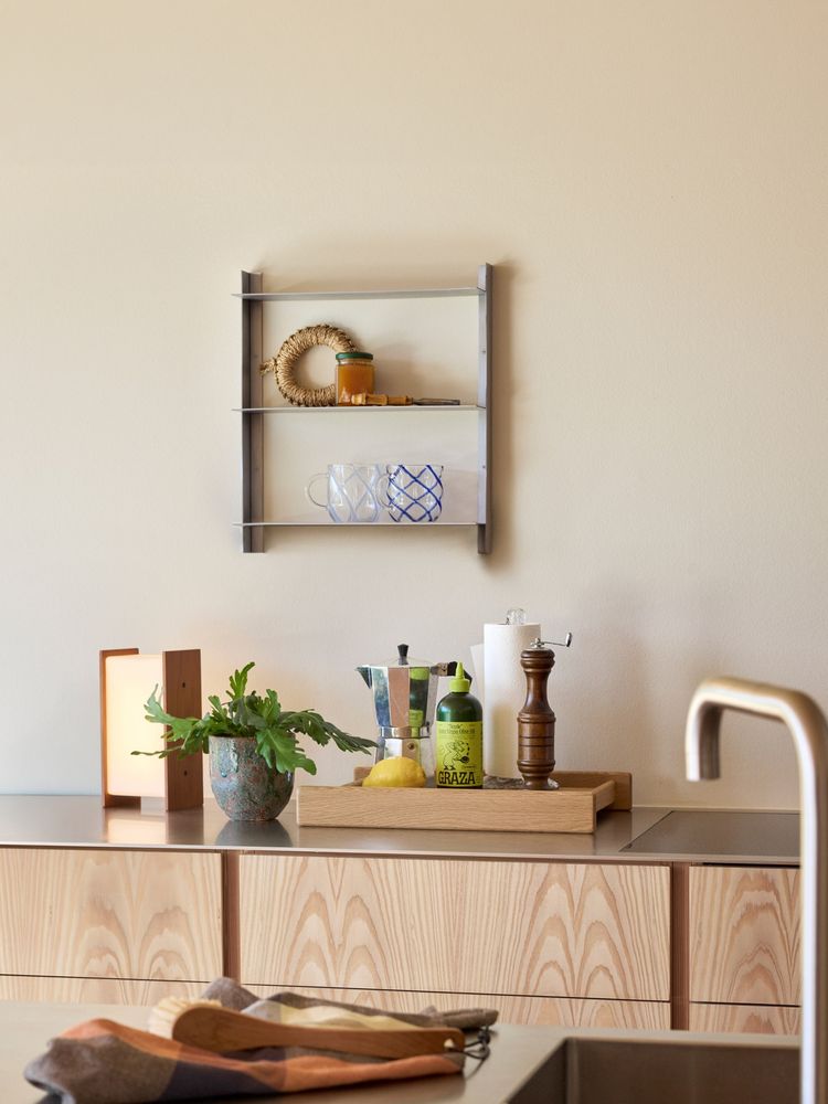 Hübsch Acier reol 41x11x46 cm – børstet stål