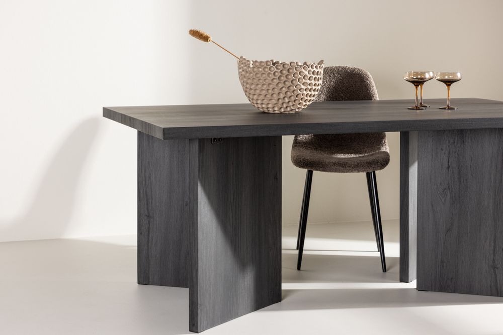 Bassholmen spisebord – Svart, 180 × 90 cm