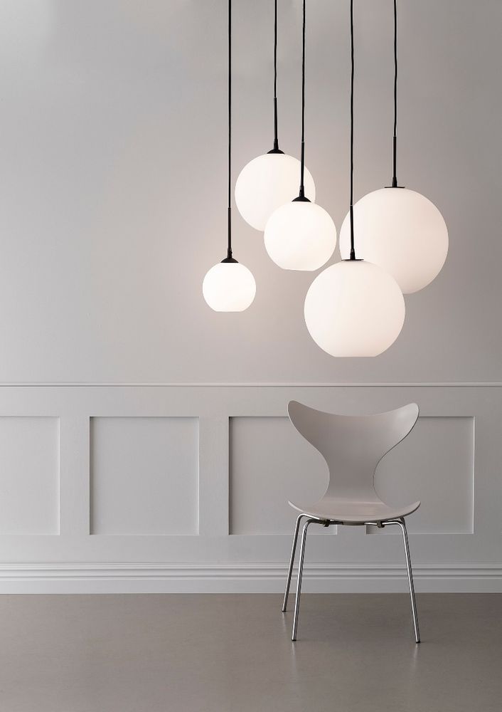 Belid Capo Pendel Ø40 Sort Opal Glass
