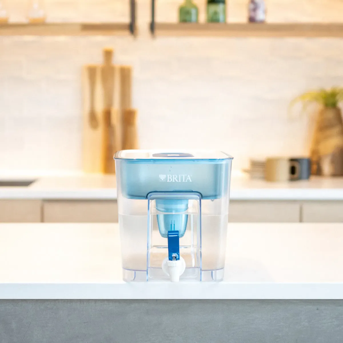 Brita Flow vanndunk med filter blå 8,2 l