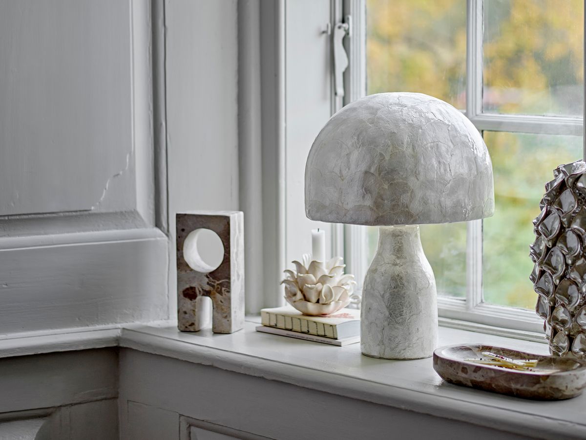 Bloomingville Adria Bordlampe Perlemor