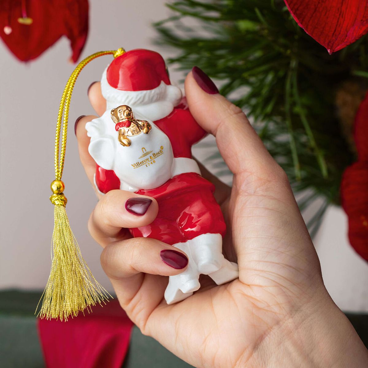 Villeroy & Boch Christmas Classics oppheng julenisse