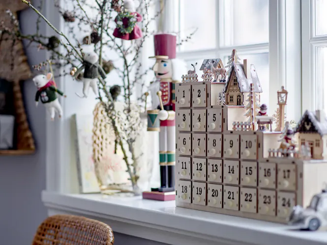 Hovedbilde Bloomingville Richie Julekalender med Lys