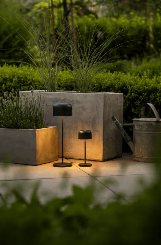 Trend Collection Lille mini bordlampe – oppladbar og dimbar, sort 20 cm
