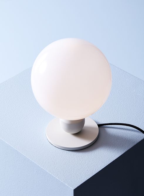 Hovedbilde Herstal Atom Bordlampe Pearl White