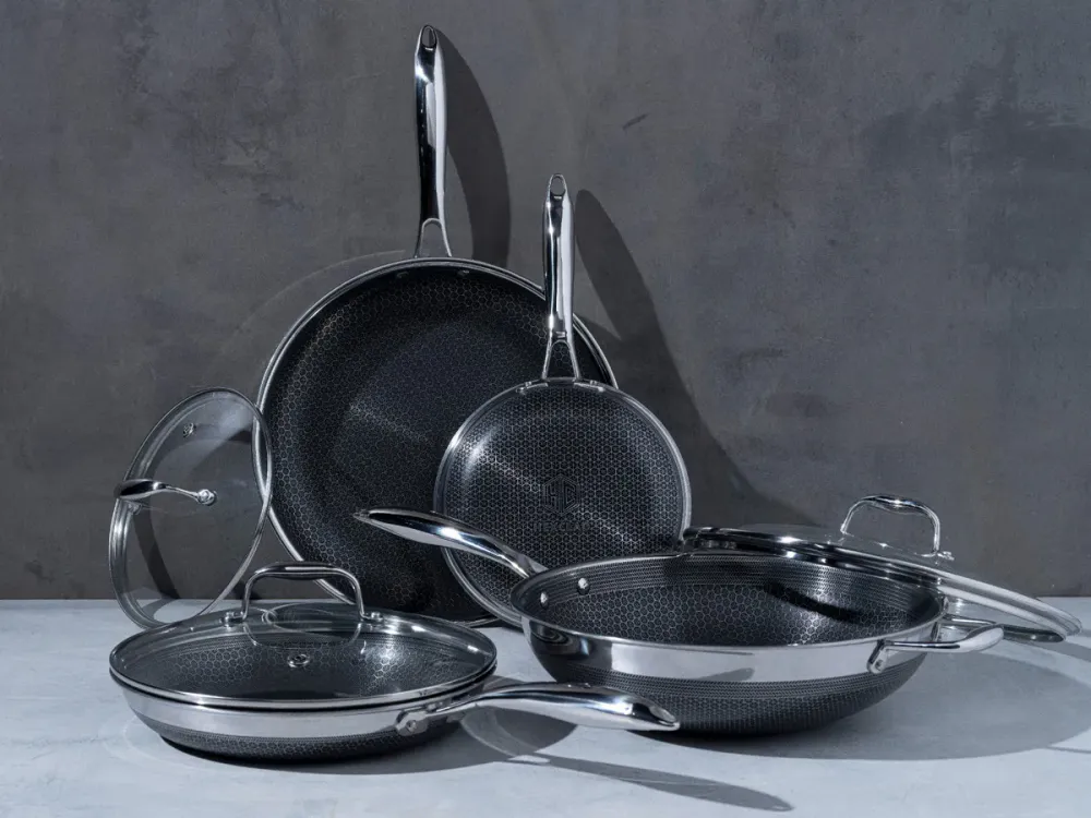 HEXCLAD by Gordon Ramsay Sett med 3 stekepanner og 1 Wok, 3 lokk, hybrid