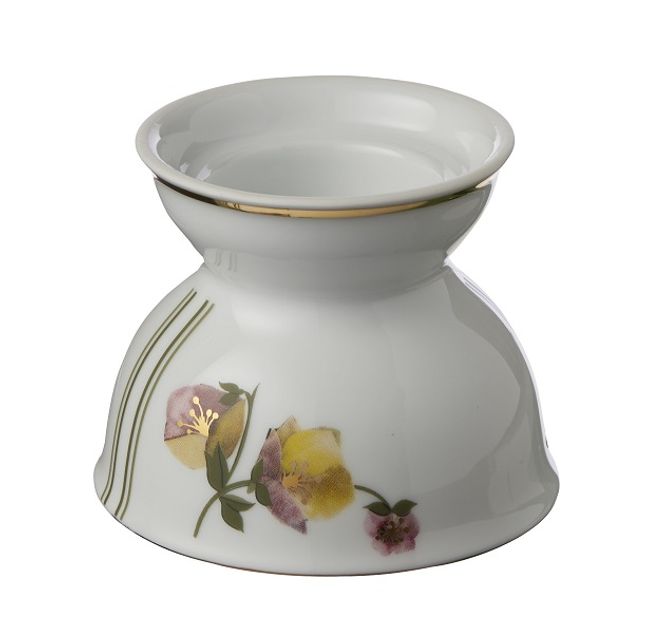 Hovedbilde Jette Frölich Lysestake med blomstermotiv (til ...