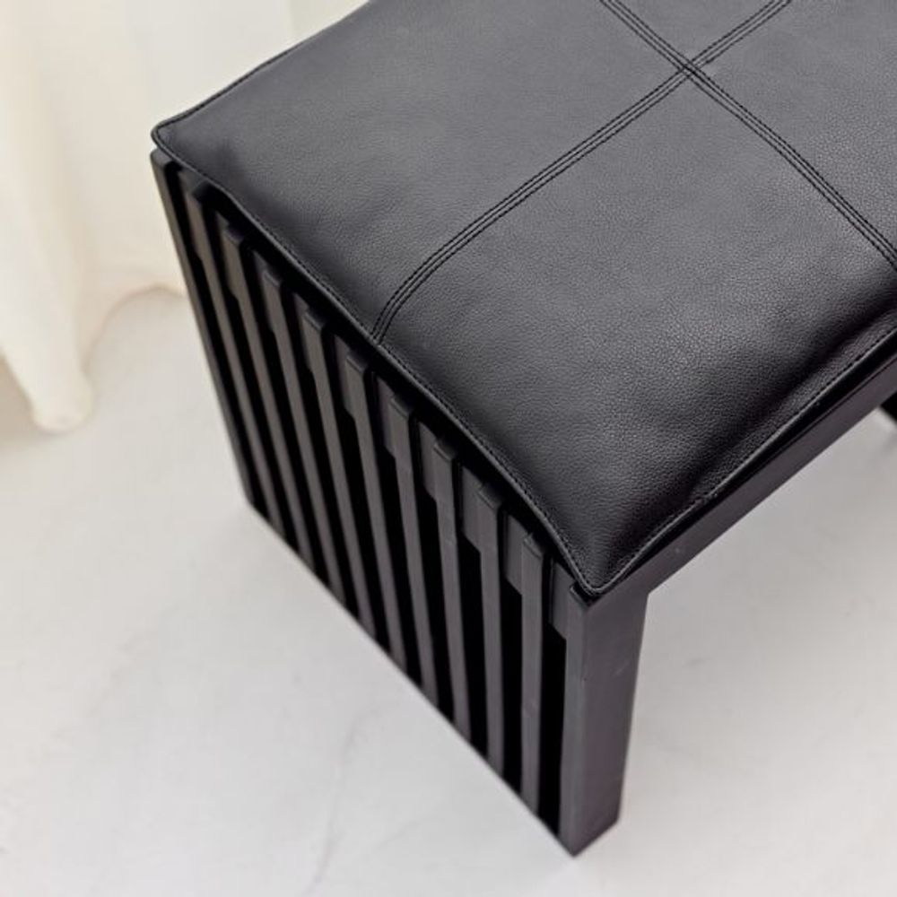 Cinas Rib Krakk/Sidebord Sort